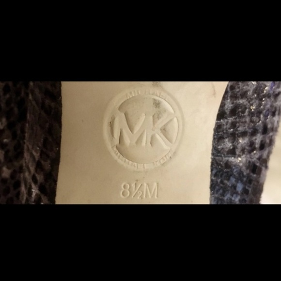 Michael Kors Print Heels - Picture 4 of 5